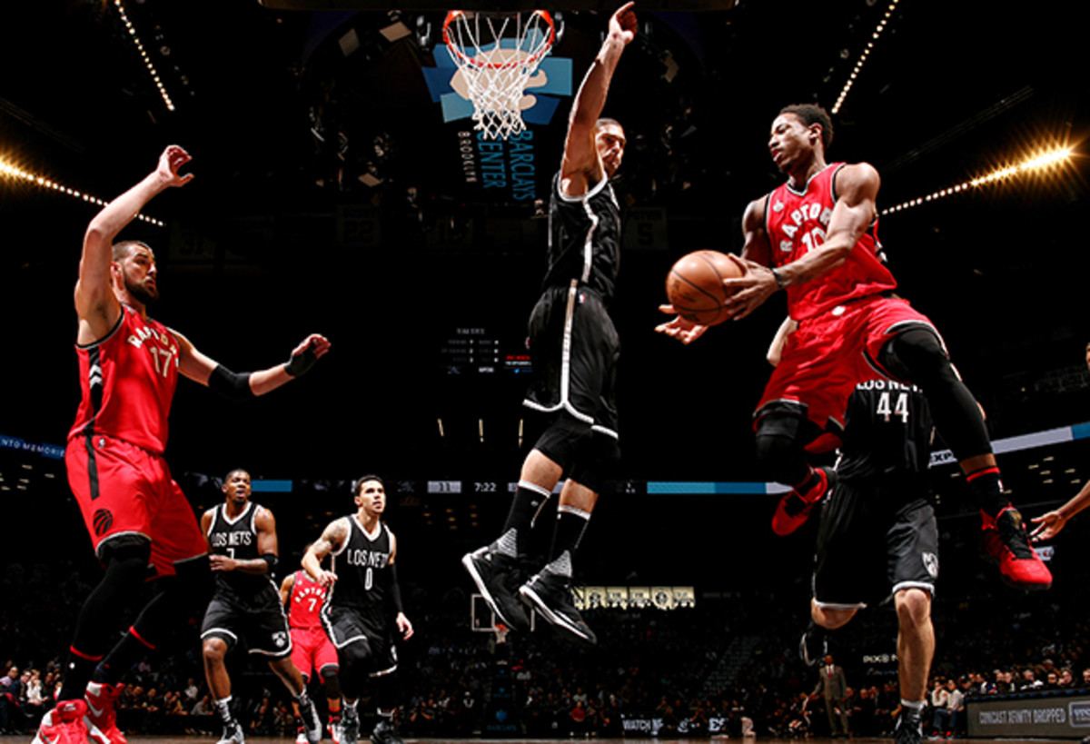 demar_derozan_raptors.jpg